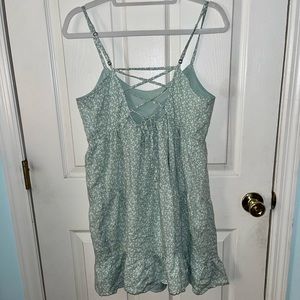 Size medium Hollister sun dress, in great shape, worn lightly.
